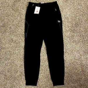 NWT Baleaf Black Joggers S
